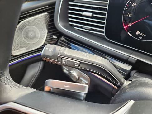 Used 2026 Mercedes-Benz GLE 450e 4MATIC image 27