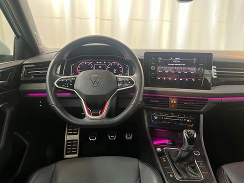 Used 2025 Volkswagen Jetta GLI Autobahn image 20