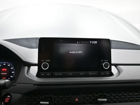 Certified 2025 Honda Accord SE image 11