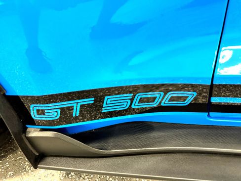 Used 2022 Ford Mustang Shelby GT500 w/ Carbon Fiber Track Pack image 26