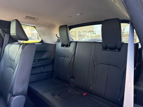 Certified 2026 INFINITI QX60 Luxe w/ Cargo Package AWD/4WD image 35