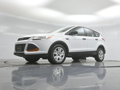 Used 2014 Ford Escape S FWD image 41