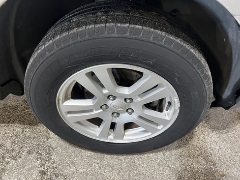 Used 2007 Ford Edge SE FWD image 25