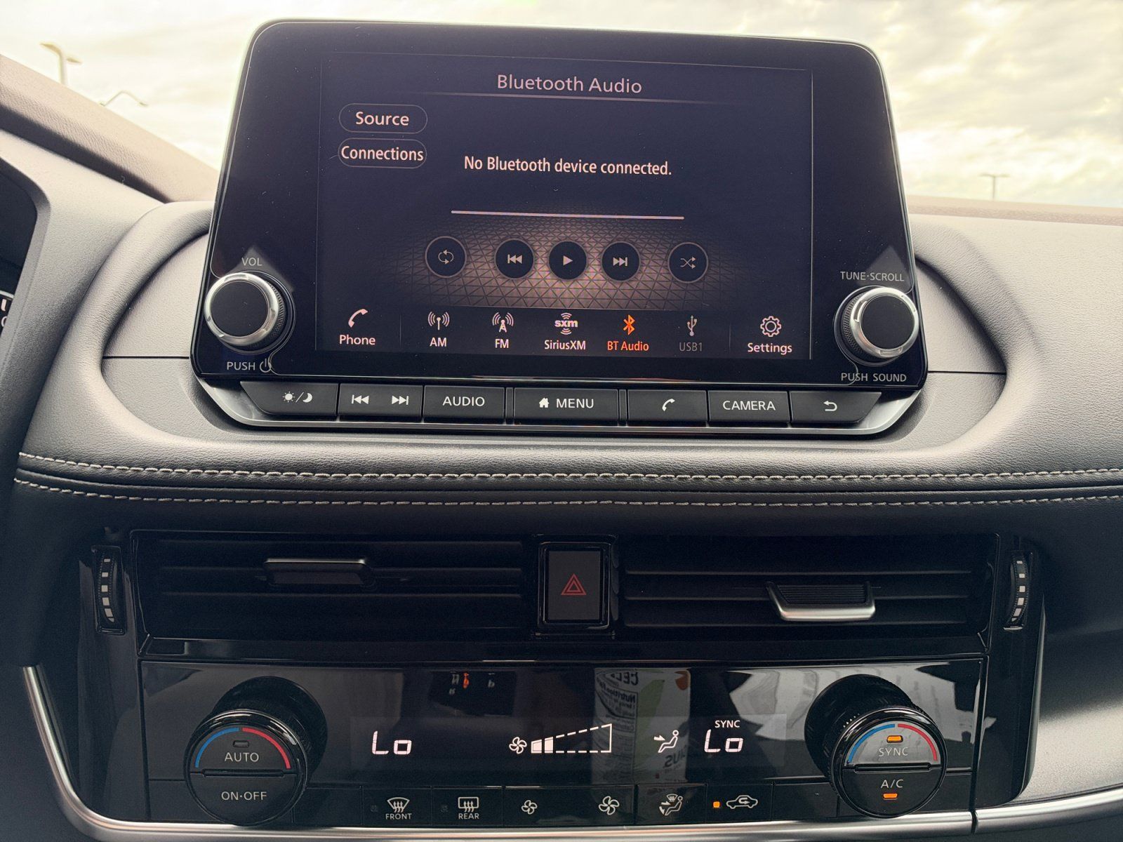 Used 2021 Nissan Rogue SV FWD image 28