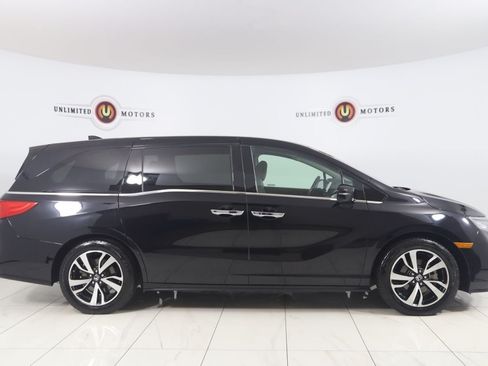 Used 2019 Honda Odyssey Elite image 2