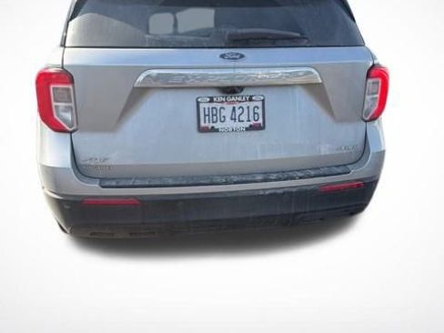 Used 2023 Ford Explorer XLT image 21