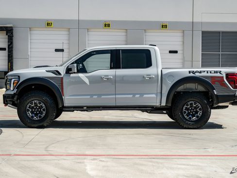 Used 2026 Ford F150 Raptor w/ Equipment Group 803A Raptor R AWD/4WD image 7