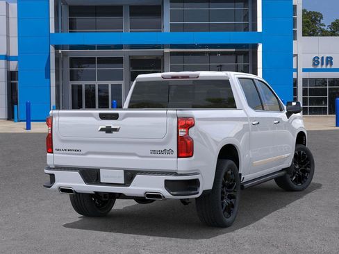 New 2026 Chevrolet Silverado 1500 High Country image 4