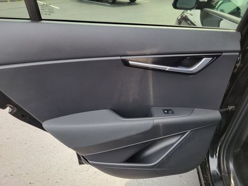 Used 2023 Kia Niro EX Touring FWD image 25