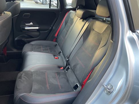 Certified 2025 Mercedes-Benz GLA 35 AMG 4MATIC image 39