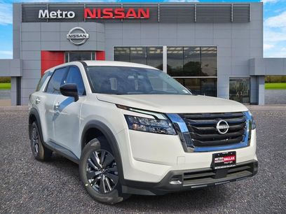 New 2025 Nissan Pathfinder S