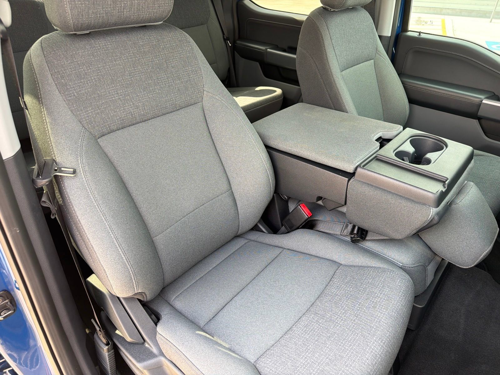 Used 2024 Ford F150 XLT w/ Bed Utility Package RWD image 11