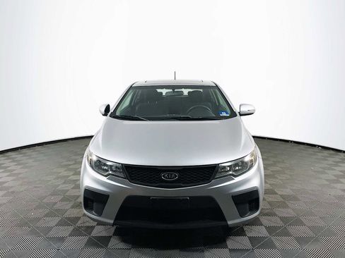 Used 2013 Kia Forte Koup EX image 2