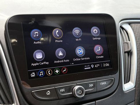 Used 2022 Chevrolet Malibu LT FWD image 31
