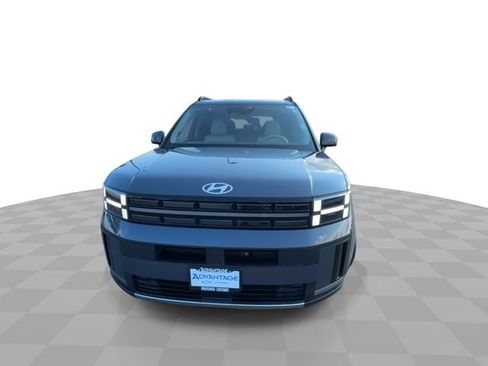 Used 2025 Hyundai Santa Fe Limited FWD image 3