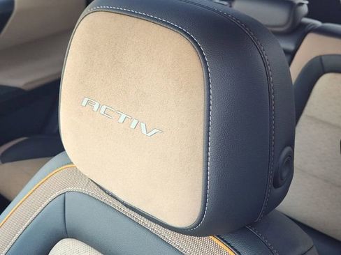 New 2026 Chevrolet Equinox ACTIV w/ Convenience Package III FWD image 13