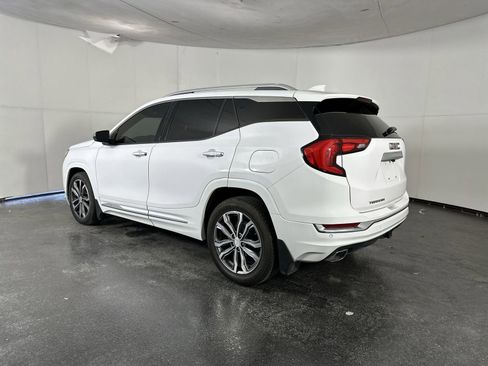 Used 2018 GMC Terrain Denali w/ Advanced Safety Package FWD image 6