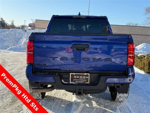Used 2024 Toyota Tacoma TRD Sport w/ TRD Sport Premium Package image 4