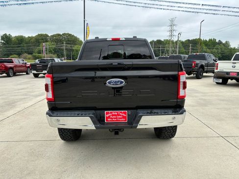 Used 2022 Ford F150 Lariat w/ FX4 Off-Road Package AWD/4WD image 6