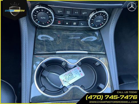 Used 2014 Mercedes-Benz CLS 550 w/ Premium 1 Package image 30