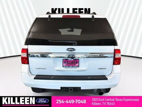 Used 2017 Ford Expedition Limited RWD image 8