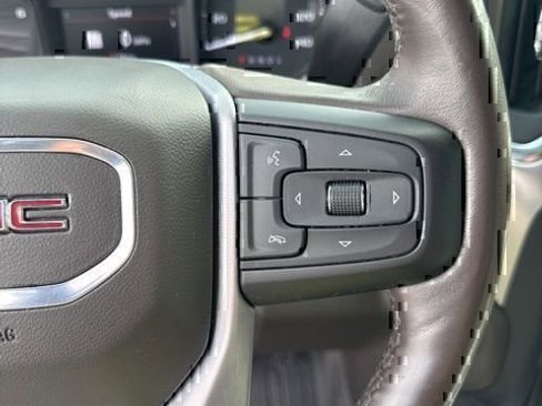 Used 2022 GMC Sierra 1500 SLT w/ SLT Premium Plus Package AWD/4WD image 23