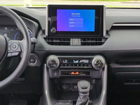 Certified 2024 Toyota RAV4 XLE AWD/4WD image 18