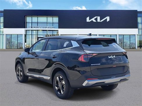 New 2026 Kia Sportage LX w/ LX Convenience Package image 3
