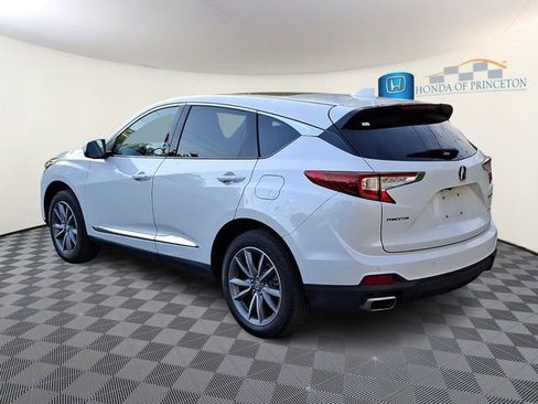 Used 2023 Acura RDX AWD w/ Technology Package image 4