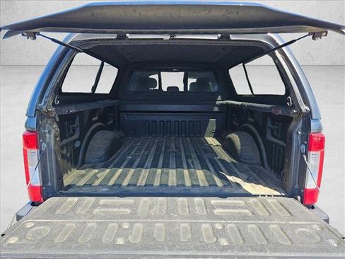 Used 2017 Ford F250 Lariat w/ Lariat Value Package AWD/4WD image 7