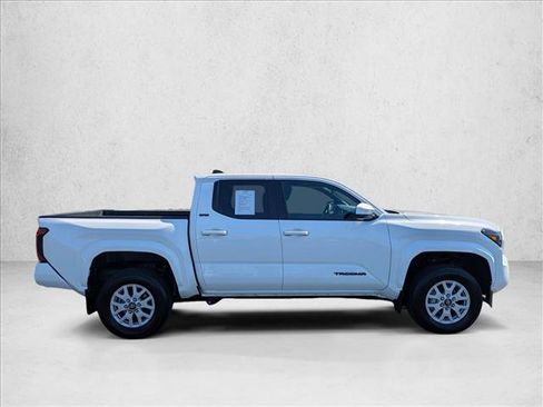 Used 2024 Toyota Tacoma SR5 RWD image 4