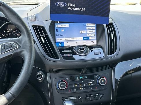 Certified 2019 Ford Escape Titanium AWD/4WD image 15