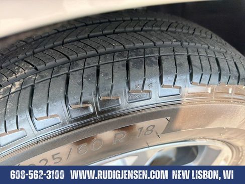 Used 2024 Ford Escape ST-Line w/ Tech Pack #1 AWD/4WD image 27