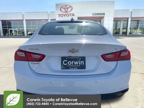 Used 2024 Chevrolet Malibu LT FWD image 4