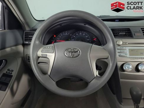 Used 2009 Toyota Camry LE image 19