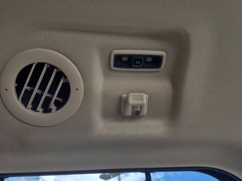 Used 2021 Ford Explorer Limited w/ Equipment Group 301A image 53