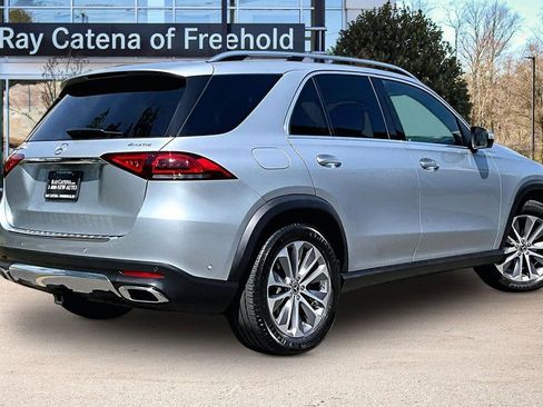 Used 2023 Mercedes-Benz GLE 350 4MATIC image 2