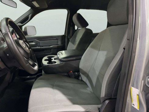 Used 2022 RAM 2500 Big Horn AWD/4WD image 37