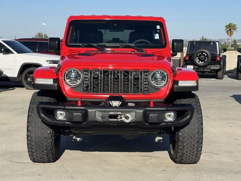 Certified 2024 Jeep Wrangler Unlimited Rubicon image 2