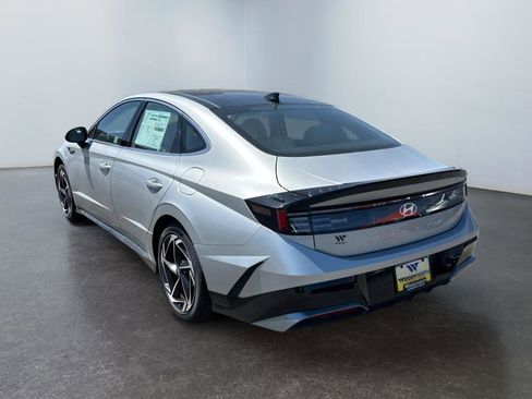 New 2024 Hyundai Sonata SEL w/ Convenience Package FWD image 8