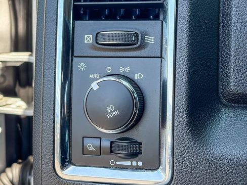 Used 2015 RAM 1500 Laramie w/ Convenience Group AWD/4WD image 50