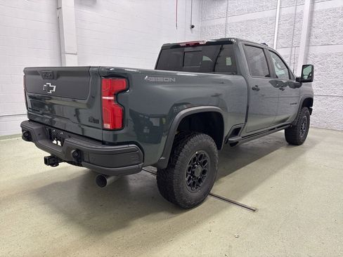 New 2026 Chevrolet Silverado 2500 ZR2 image 3