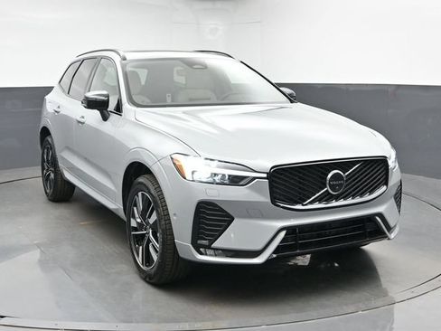 New 2026 Volvo XC60 B5 Plus w/ Protection Package Premier AWD/4WD image 2