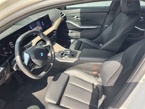Used 2025 BMW 330i Sedan RWD image 9
