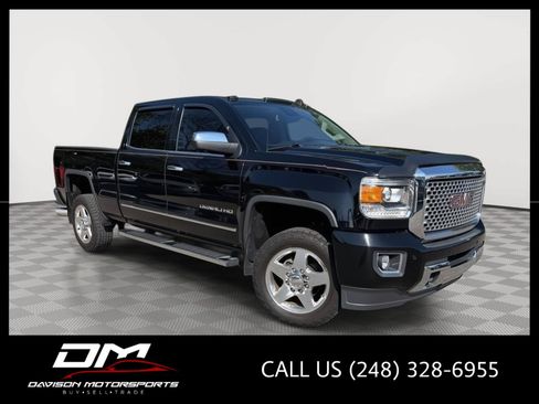 Used 2015 GMC Sierra 2500 Denali w/ Duramax Plus Package AWD/4WD image 1