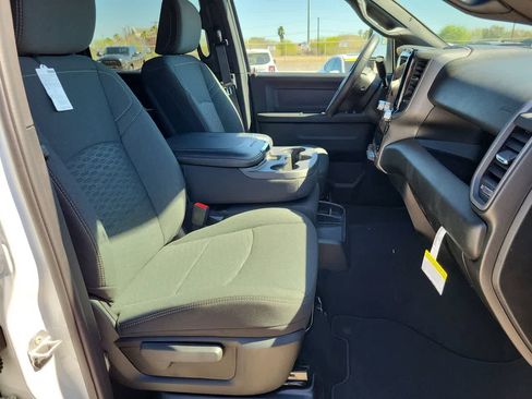New 2026 RAM 2500 Tradesman AWD/4WD image 22
