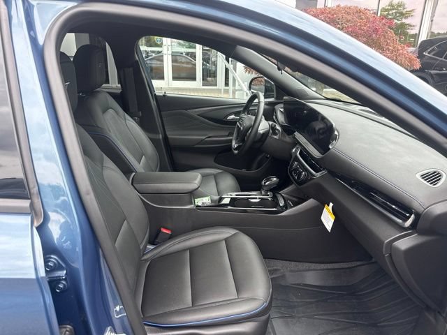 New 2026 Buick Envista Sport Touring w/ Convenience I Package FWD image 25