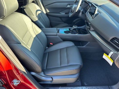 New 2026 Nissan Rogue SV w/ SV Premium Package image 13