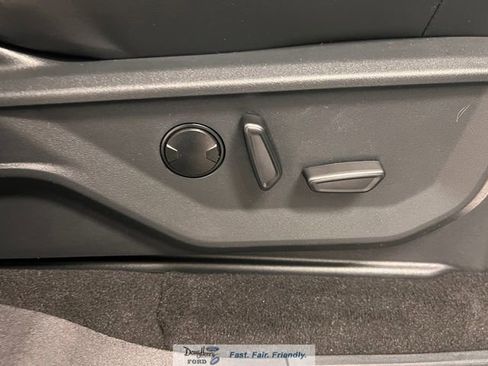 New 2026 Ford Expedition Max Platinum AWD/4WD image 39