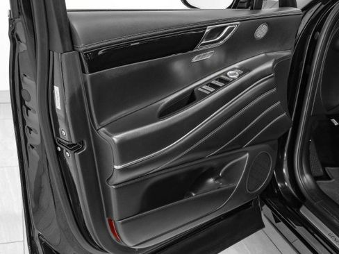 Used 2025 Genesis GV80 2.5T Standard image 41